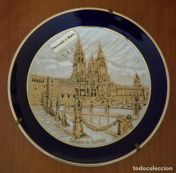 Vintage: Plato decorado en oro de ley - Foto 1