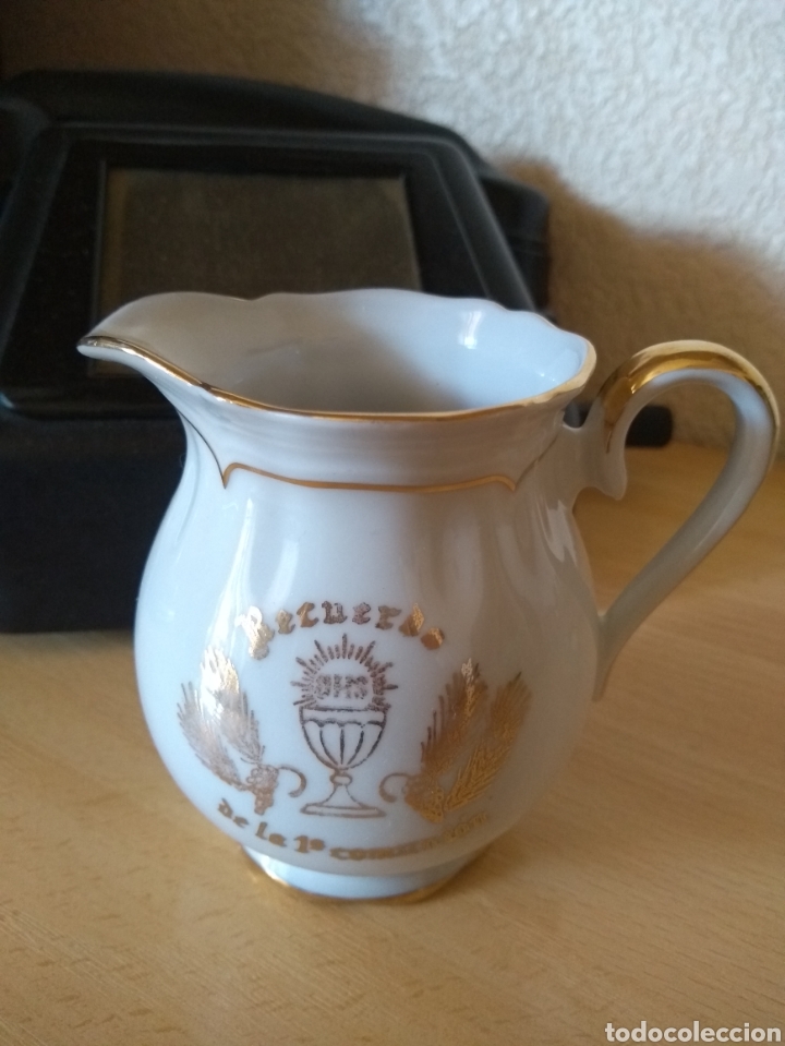 Vintage: **ANTIGUA JARRITA DE, -- RECUERDO DE 1&deg; COMUNI&Oacute;N -- A&Ntilde;OS 60 ALTURA 9 /7 DE BOCA**