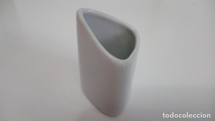 Vintage: PALILLERO CER&Aacute;MICA O PORCELANA BLANCO