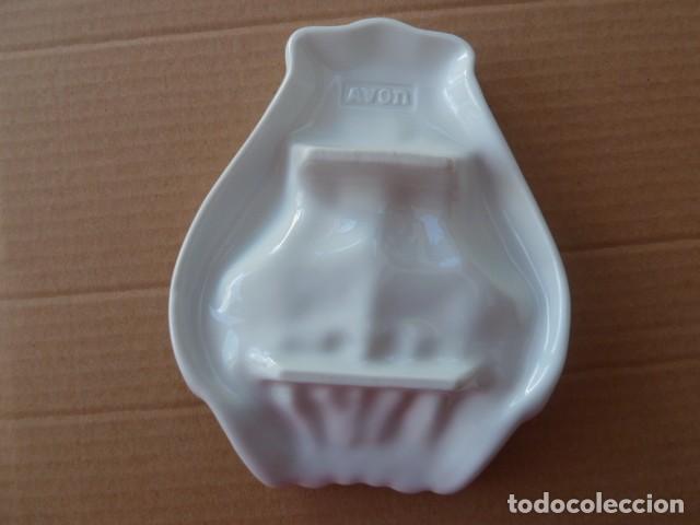 Vintage: Jabonera opalina. Manos, Avon - Foto 2