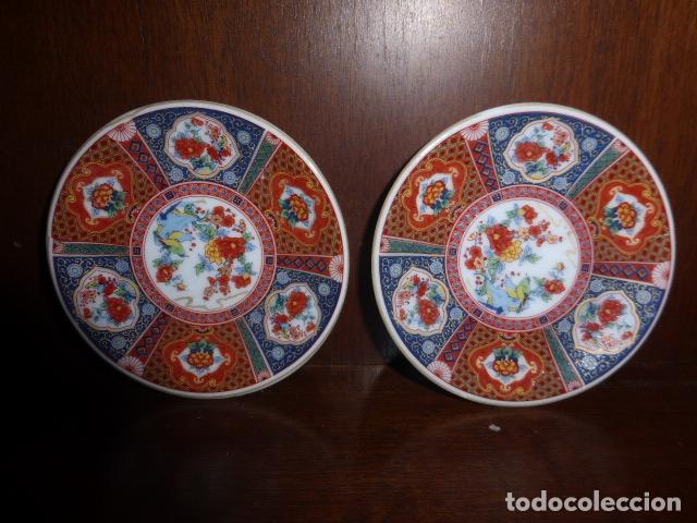Vintage: PAREJA DE PLATITOS ORIENTALES DECORADOS A MANO.