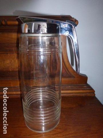 Vintage: JARRA DE CRISTAL CON TAPA QUE LLEVA BOTON PARA PODER ABRIR Y SERVIR - Foto 3