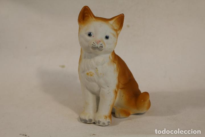 Vintage: gato en porcelana tengra