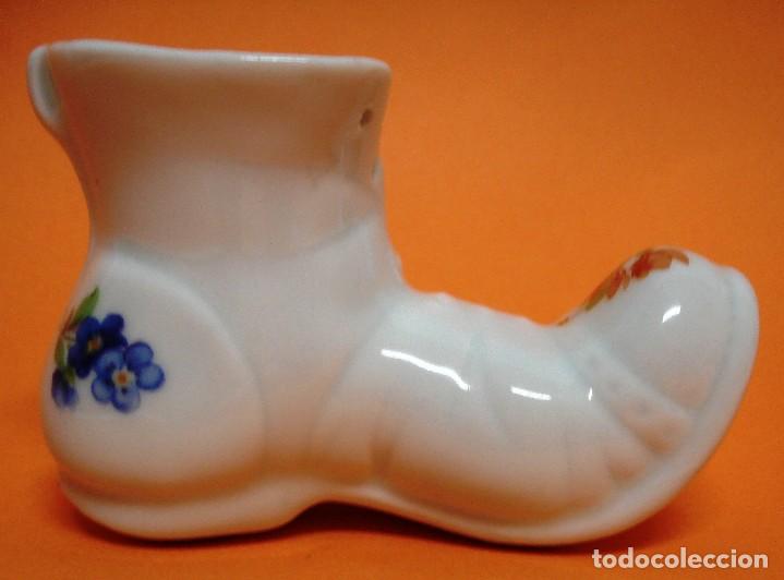 Vintage: FIGURA BOTA PORCELANA VICTORIA . A&Ntilde;OS 60 . !NUEVO!!