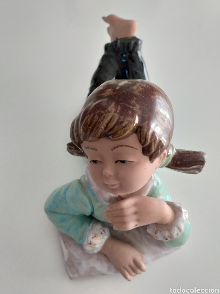 Vintage: Figura de ni&ntilde;a en cer&aacute;mica de TENGRA