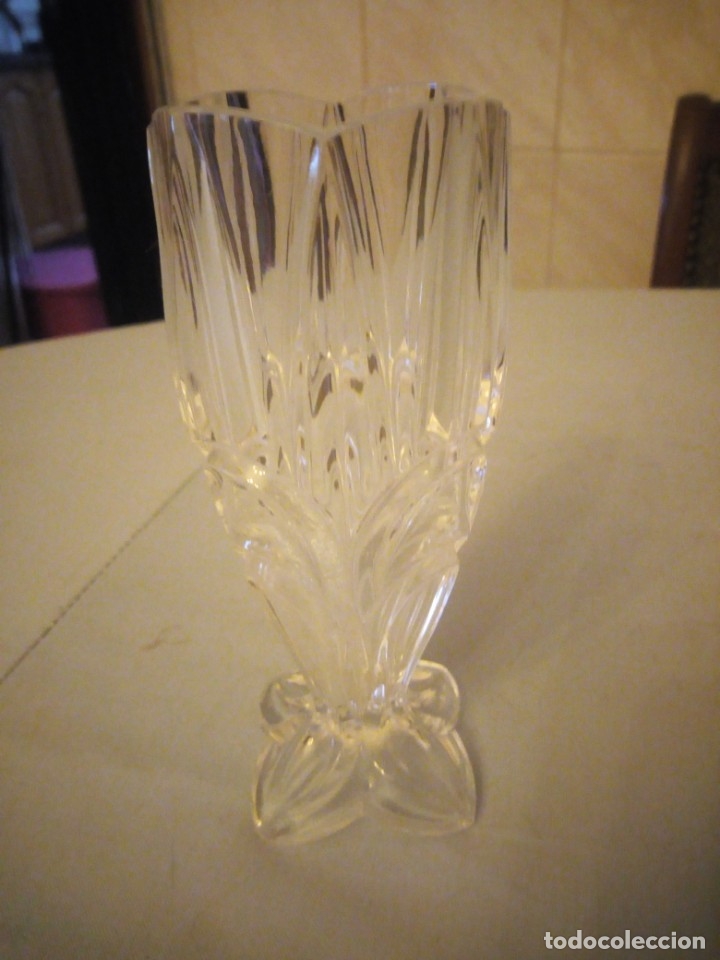 Vintage: Bonito jarr&oacute;n de cristal. - Foto 3