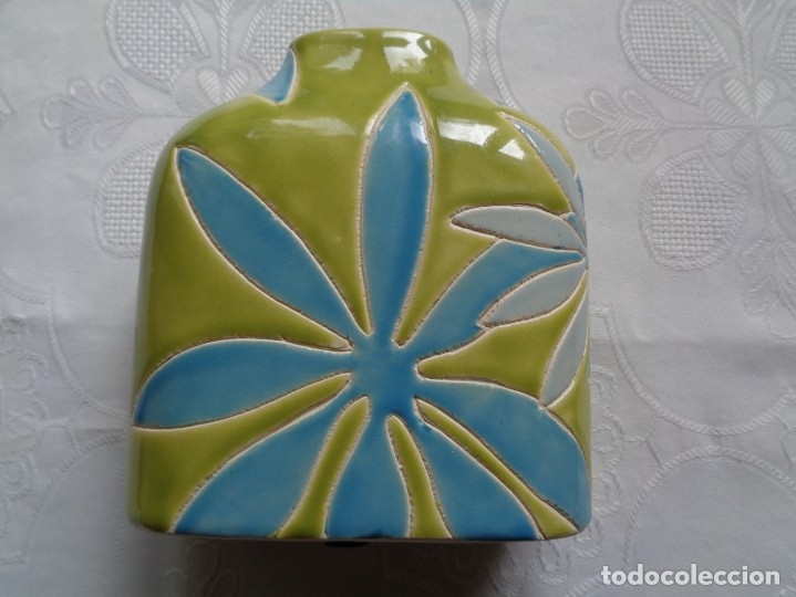 Vintage: JARR&Oacute;N DE CER&Aacute;MICA DE TONI LLE&Oacute;. 16 X 14 X 6,5 Cm.
