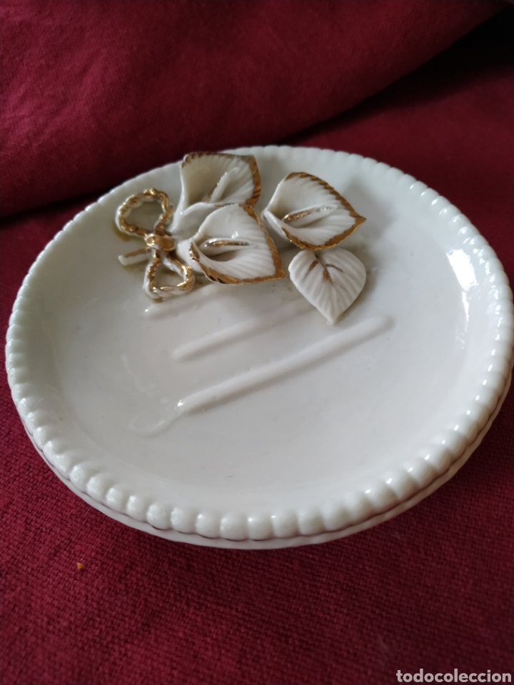 Vintage: Plato de cer&aacute;mica o porcelana de 11 cm de diametro