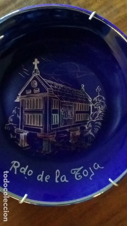 Vintage: plato cer&aacute;mica recuerdo de la toja, pintado a mano en oro