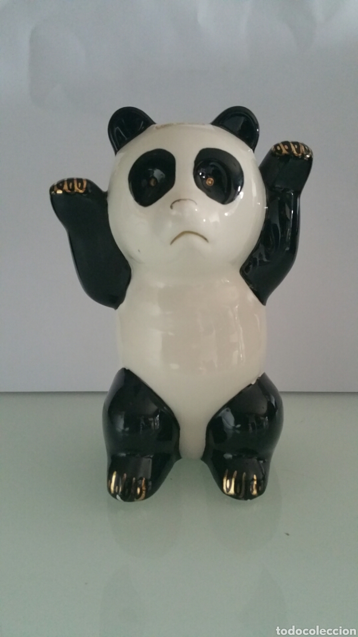 Vintage: Oso panda de porcelana con sello en su base. ( 20&times;9cm aprox. )