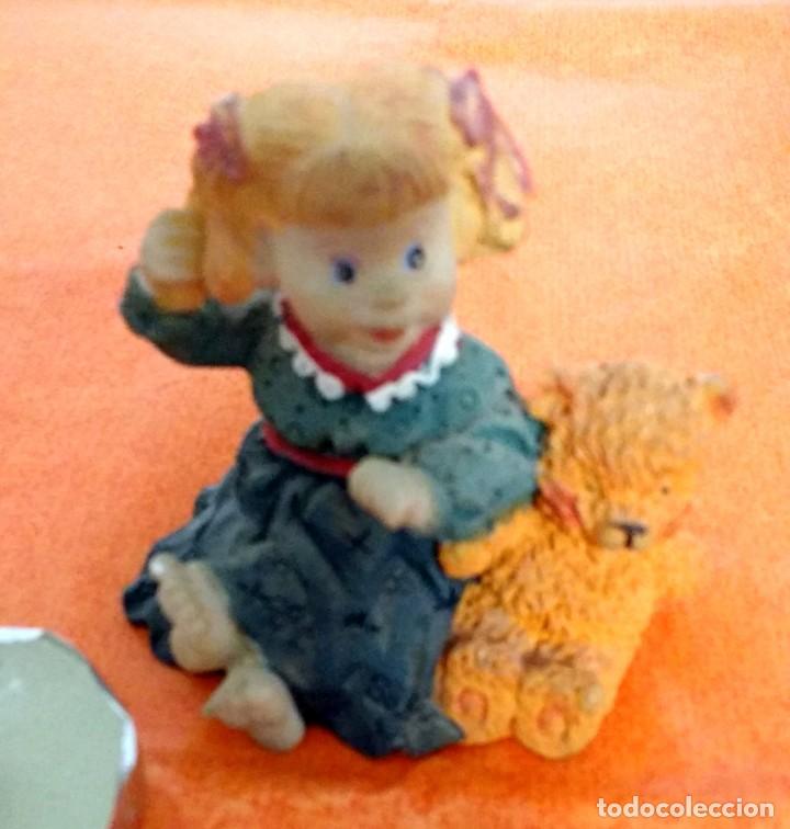 Vintage: Mu&ntilde;eca con osito
