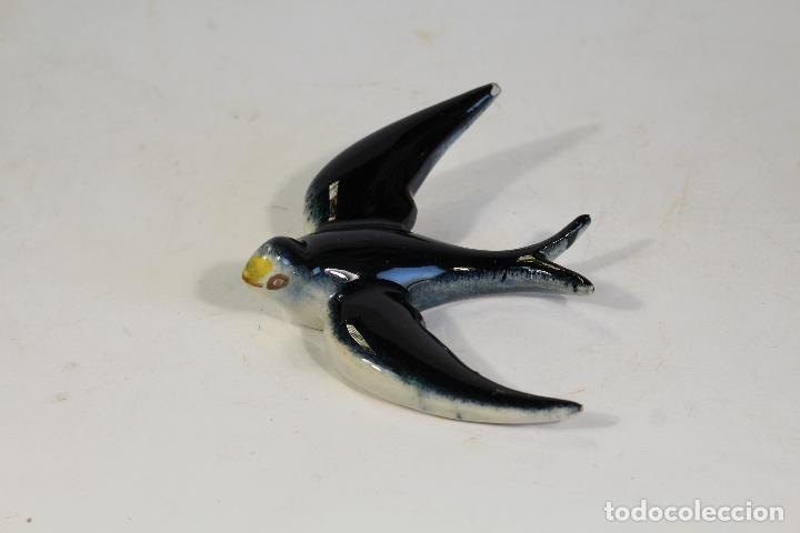 Vintage: figura pajaro golondrina en ceramica