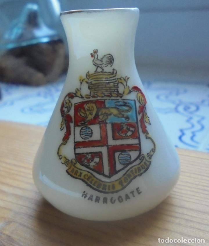 Vintage: Pote porcelana fina escudo Harrogate (Inglaterra) Crested china