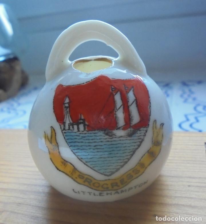Vintage: Pote porcelana fina escudo Little Hampton (Inglaterra) Crested china
