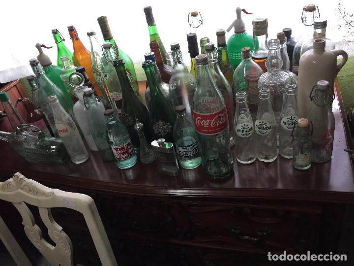 Vintage: Botellas varias - Foto 1