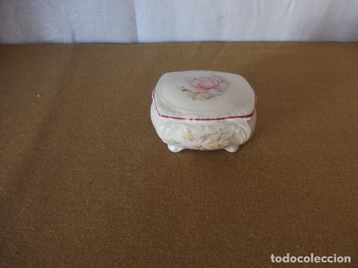 Vintage: CAJA DE PORCELANA JAMES KENT