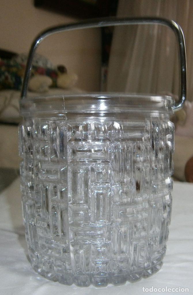 Vintage: cubitera de cristal 12 cms de alta  x  9 cms de base - Foto 1