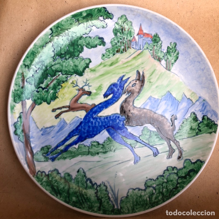 Vintage: Plato decorativo porcelana pintada a mano. Paisaje.