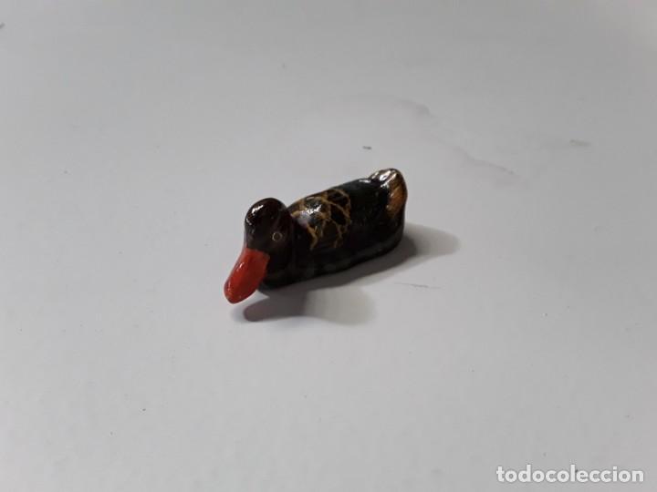 Vintage: Pato de cer&aacute;mica de peque&ntilde;o tama&ntilde;o