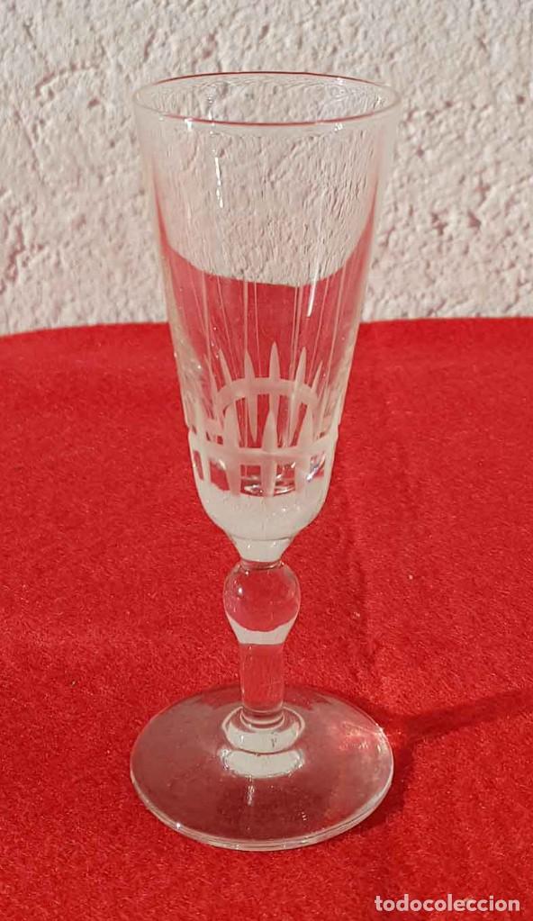 Vintage: 5 COPAS de licor, nuevas, sin usar - Foto 1