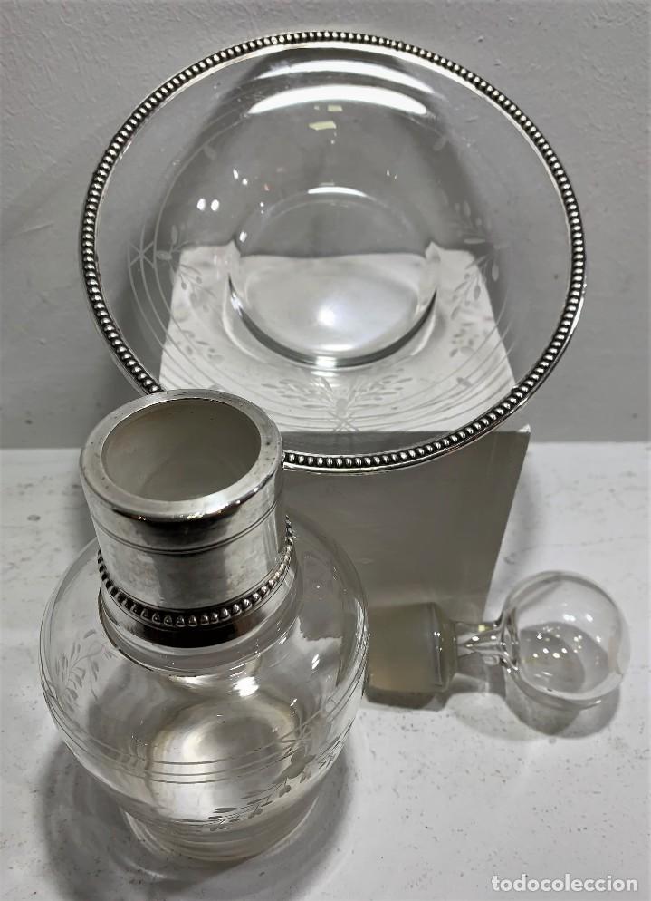 Vintage: Botella con plato de cristal y plata. - Foto 3