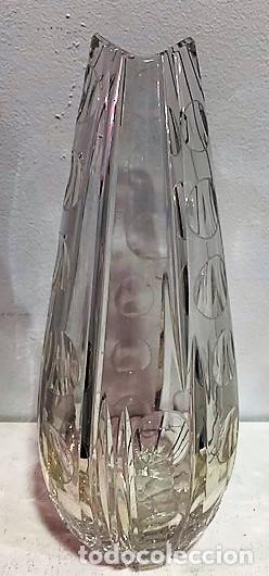 Vintage: Jarr&oacute;n de cristal tallado - Foto 1