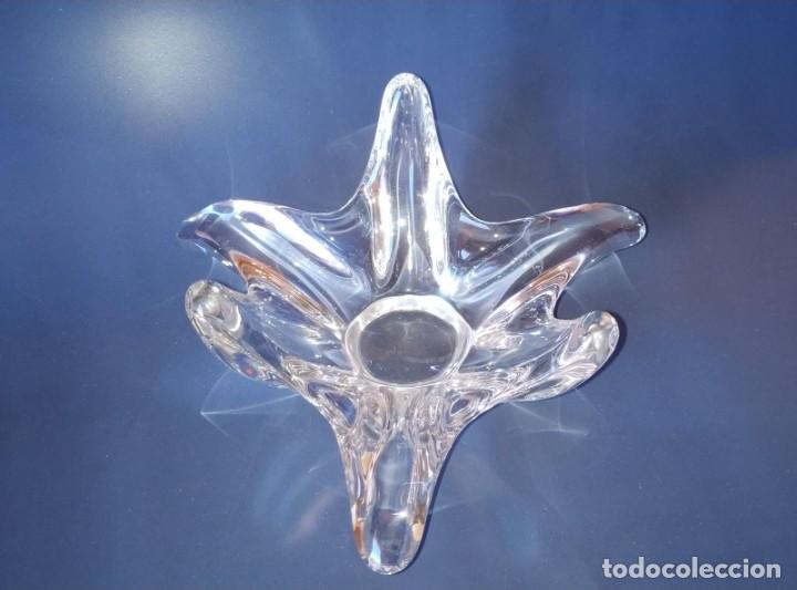 Vintage: PEQUE&Ntilde;O CENTRO DE MESA EN CRISTAL TRANSPARENTE. - Foto 1