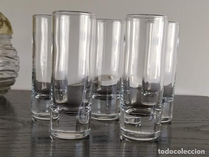 Vintage: 5 VASOS DE CHUPITO - Foto 3