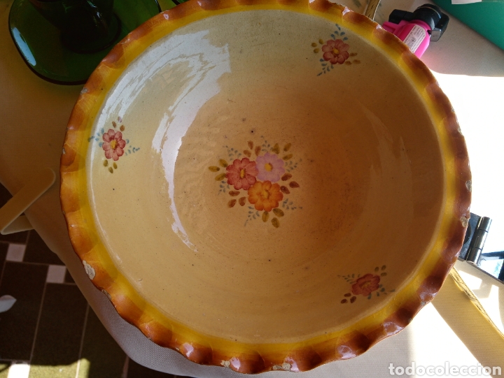 Vintage: **BONITO BOL DE CER&Agrave;MICA PARA USAR O DECORACION. (20/8,5/7 CM)**