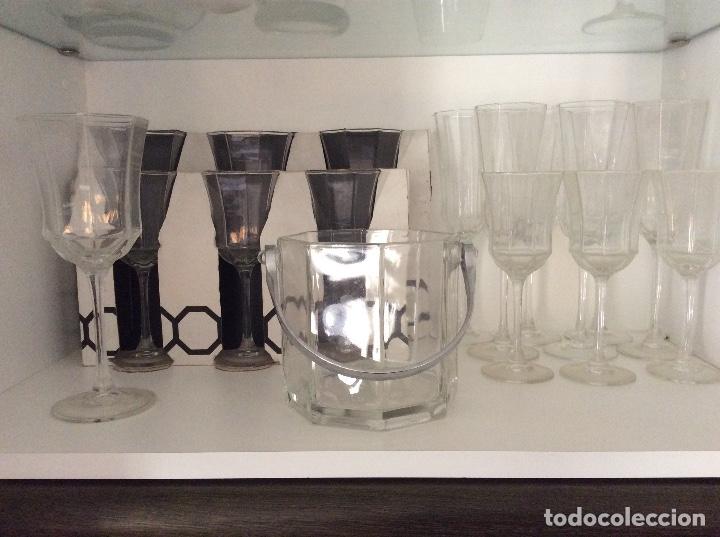 Vintage: LUMINARC 16 COPAS Y CUBITERA. - Foto 2