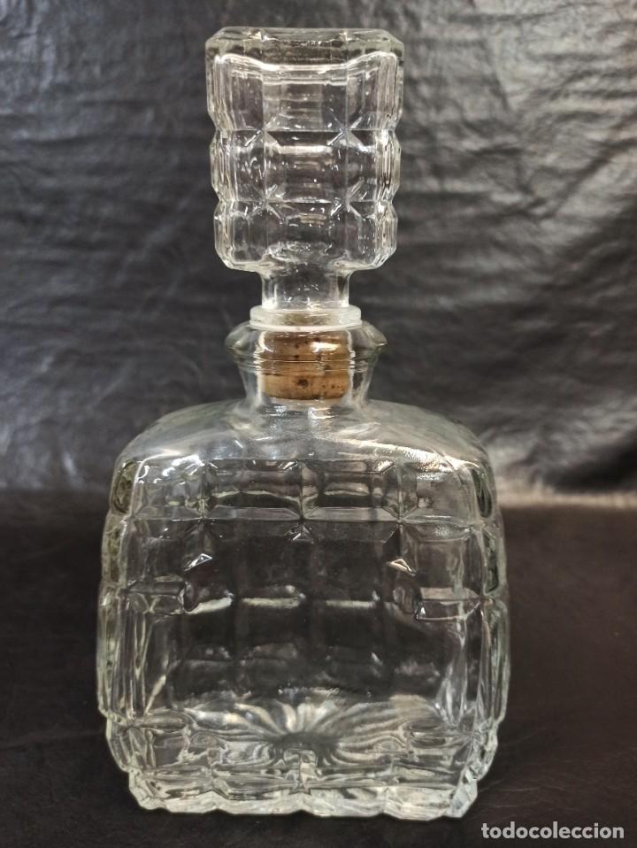 Vintage: Botella de licor de cristal. C31 - Foto 3