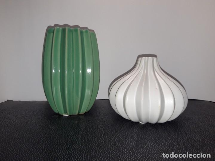 Vintage: Jarrones de porcelana - Foto 1