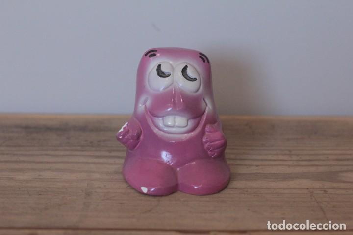 Vintage: Figurita de yeso pintado, desconozco quien es el personaje.