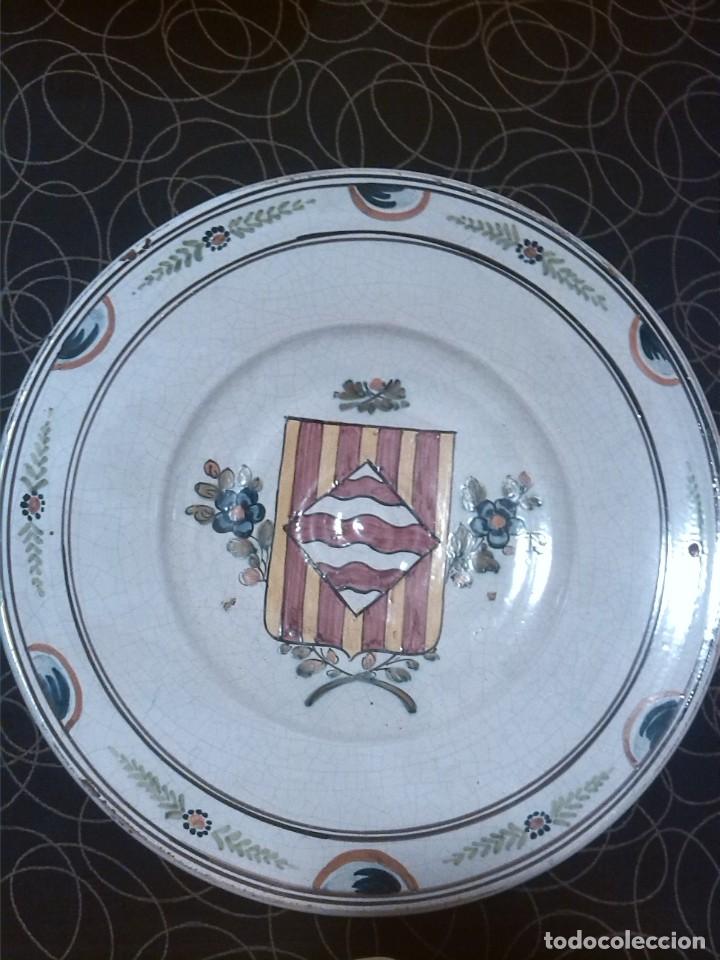 Vintage: Plato o Plat&oacute;n de cer&aacute;mica catalana con el Escudo de Girona
