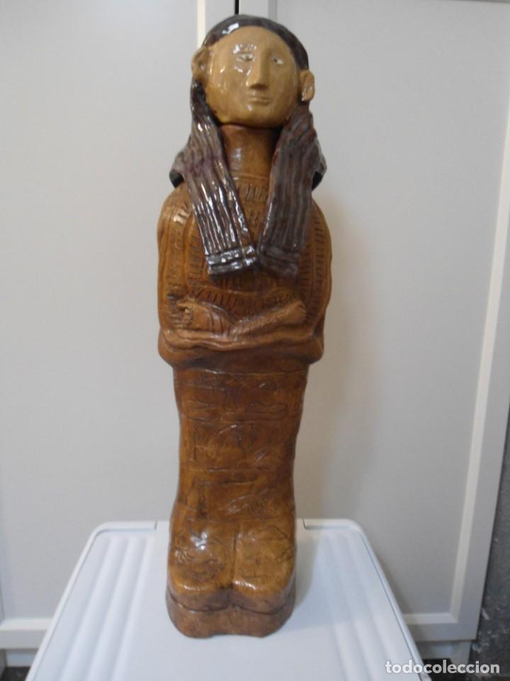 Vintage: Gran Sarc&oacute;fago Nubio o Egipcio. Al quitarle la cabeza es una gran botella.