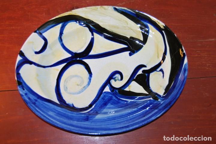 Vintage: PLATO DE CER&Aacute;MICA PINTADO A MANO - SEGOVIA - ALFREDO - 2008 - FUENTE