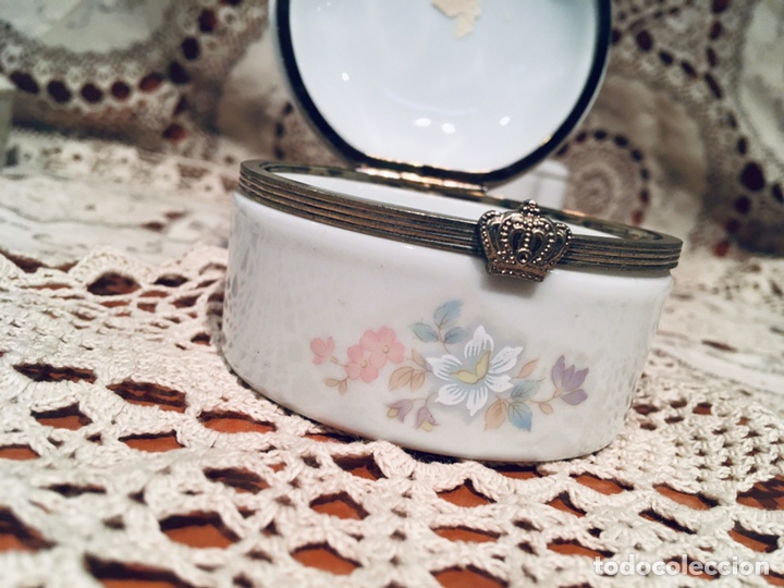 Vintage: Pastillero porcelana 1