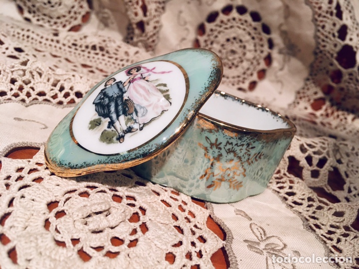 Vintage: Pastillero porcelana 3