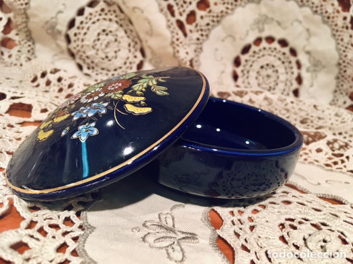 Vintage: Pastillero porcelana flores 5
