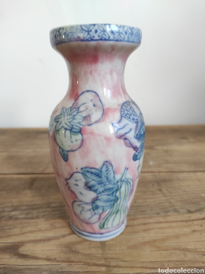 Vintage: Peque&ntilde;o jarr&oacute;n de porcelana. Vintage.