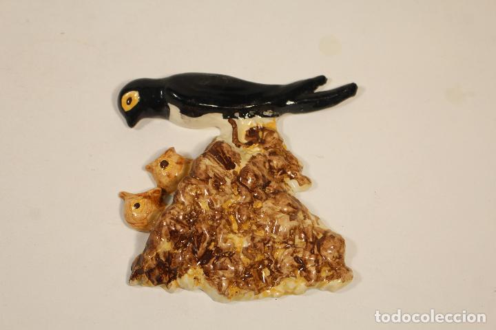 Vintage: nido de golondrina con poyuelos de porcelana