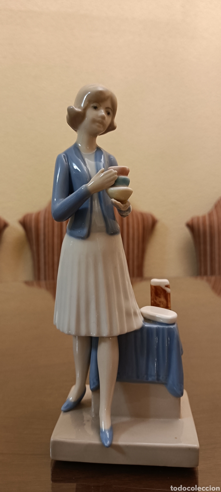 Vintage: FIGURA &Uacute;NICA PORCELANA REX
