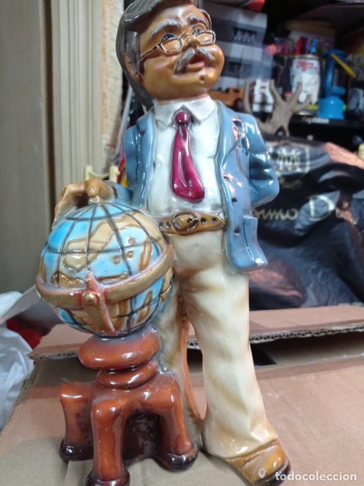 Vintage: FIGURA PROFESOR MAESTRO CER&Aacute;MICA SIMEL