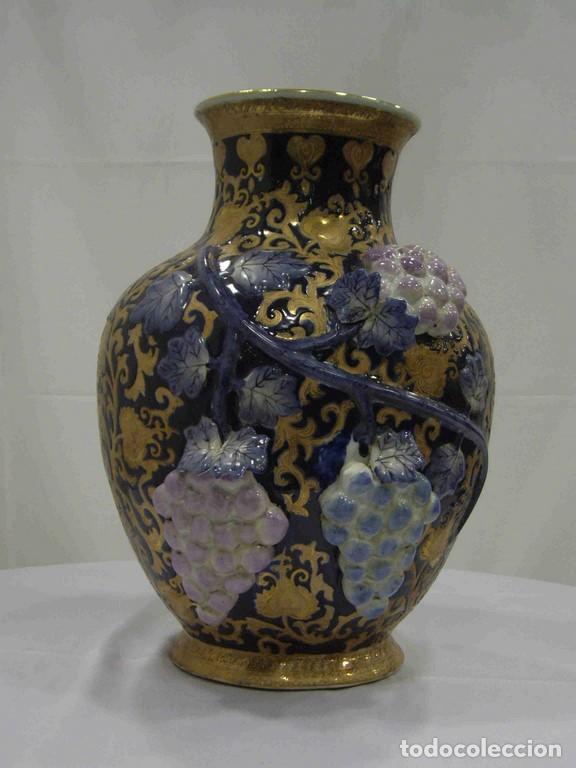 Vintage: JARR&Oacute;N UVAS COBALTO 42CM - Foto 1