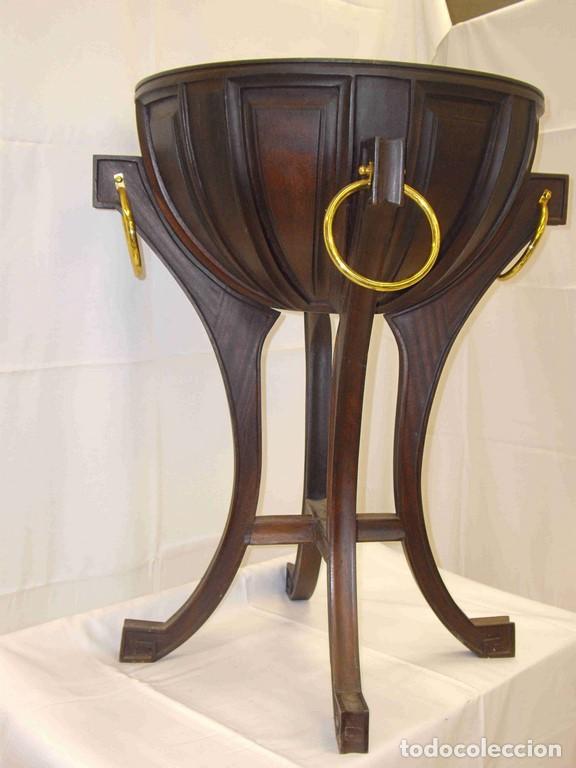 Vintage: MUEBLE INGL&Eacute;S MACETERO - Foto 1