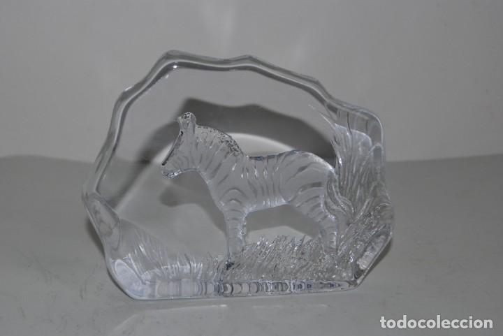 Vintage: FIGURA DE CRISTAL SUECO - MATS JONASSON - SUECIA - CEBRA