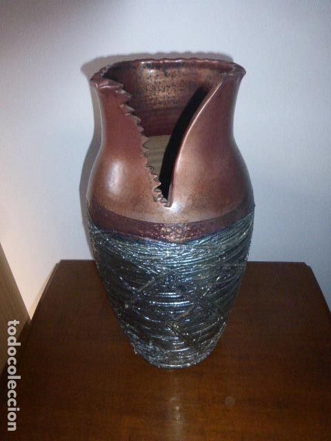 Vintage: JARRON DE CERAMICA CON DECORACION EN RELIEVE