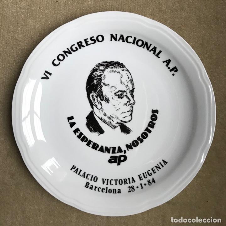 Vintage: Plato conmemorativo VI Congreso Nacional de Alianza Popular - Fraga Iribarne - Barcelona, 1984