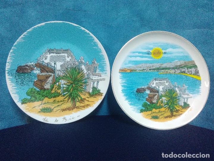 Vintage: DOS DECORATIVOS PLATOS PORCELANA RECUERDO DE BENIDORM VINTAGE