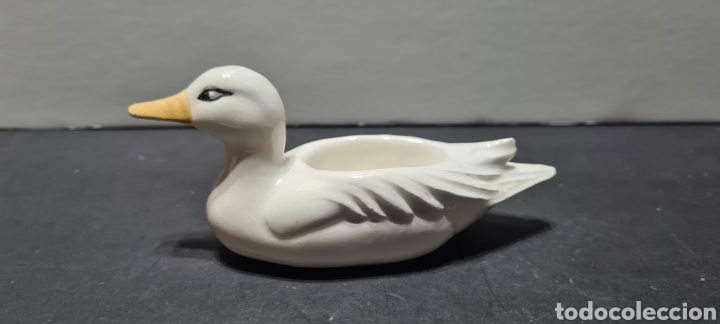 Vintage: Preciosa figura de un pato.